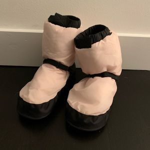 BLOCH Dance Booties M  (women's 6-8)
